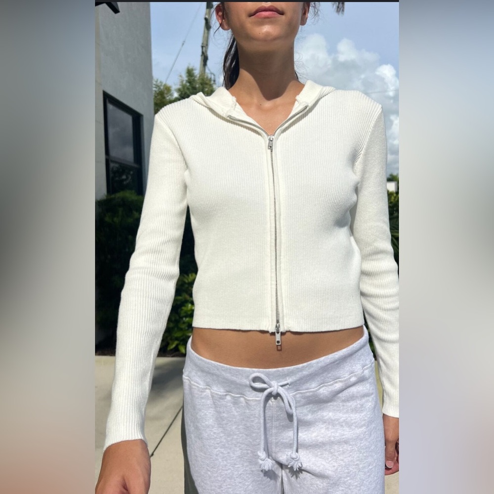 Brandy Melville - Arden Ribbed Zipup - New with Tag